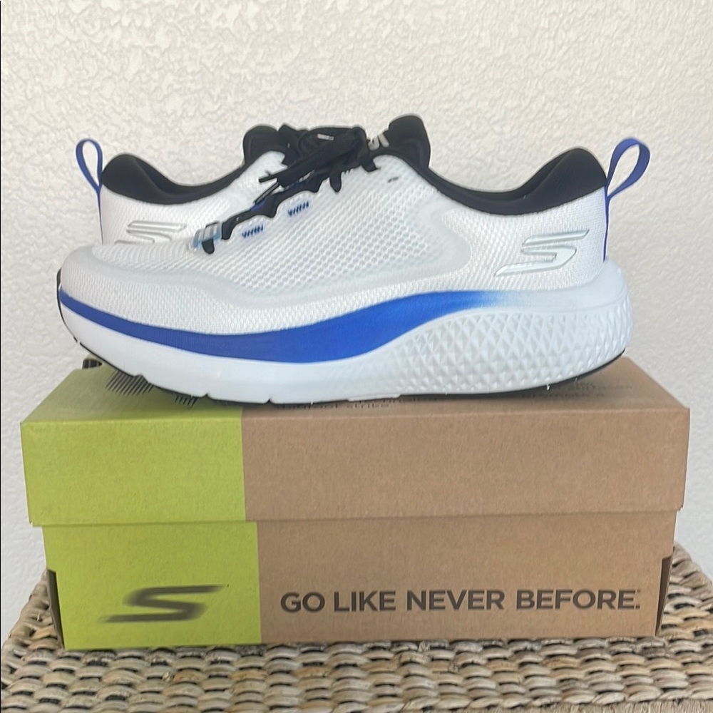 Skechers Go Run Supersonic Max Athletic Shoes, 8.5